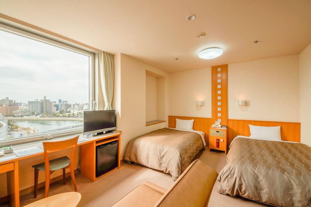 Hiroshima City Bunka Koryu Kaikan Екстер'єр фото