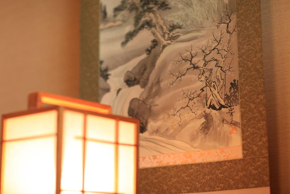 Hiroshima City Bunka Koryu Kaikan Екстер'єр фото
