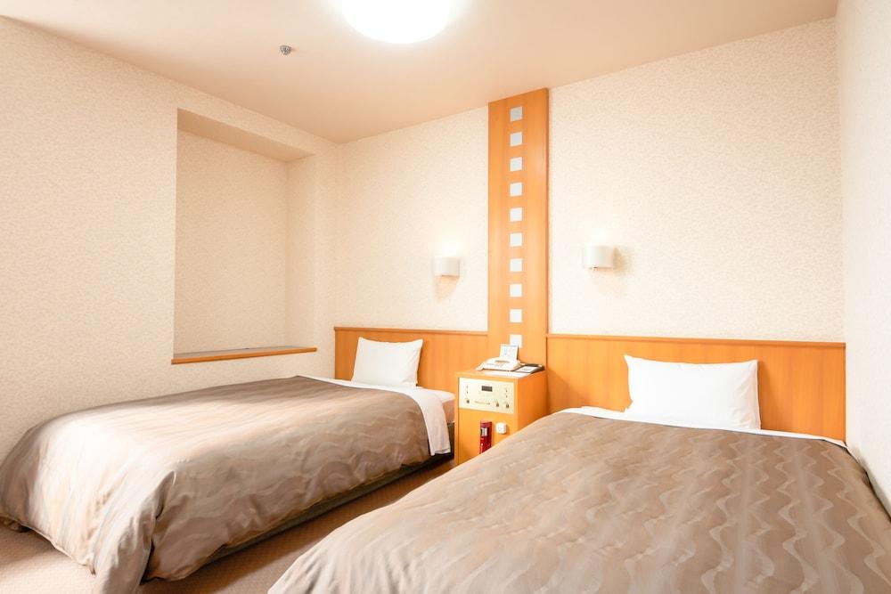 Hiroshima City Bunka Koryu Kaikan Екстер'єр фото