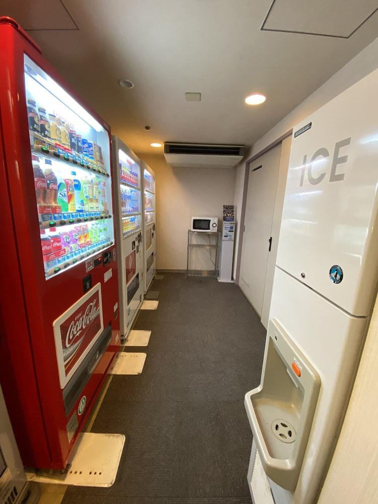 Hiroshima City Bunka Koryu Kaikan Екстер'єр фото