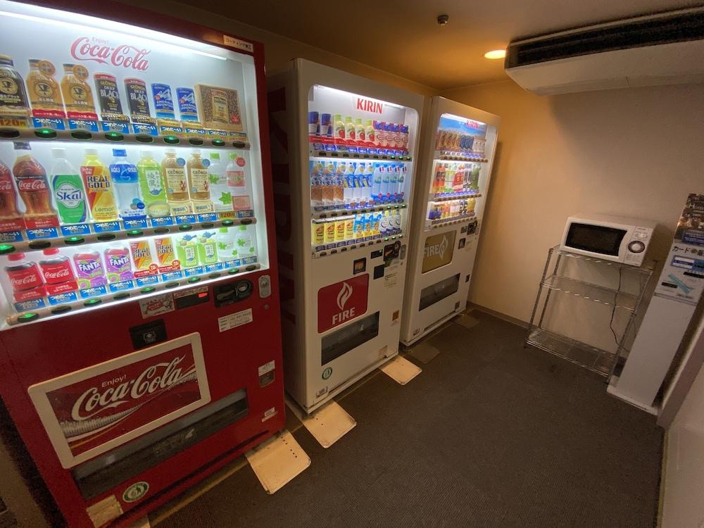 Hiroshima City Bunka Koryu Kaikan Екстер'єр фото